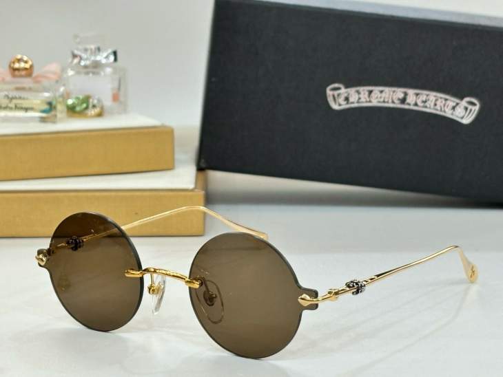 Picture of Chrome Hearts Sunglasses _SKUfw66527036fw